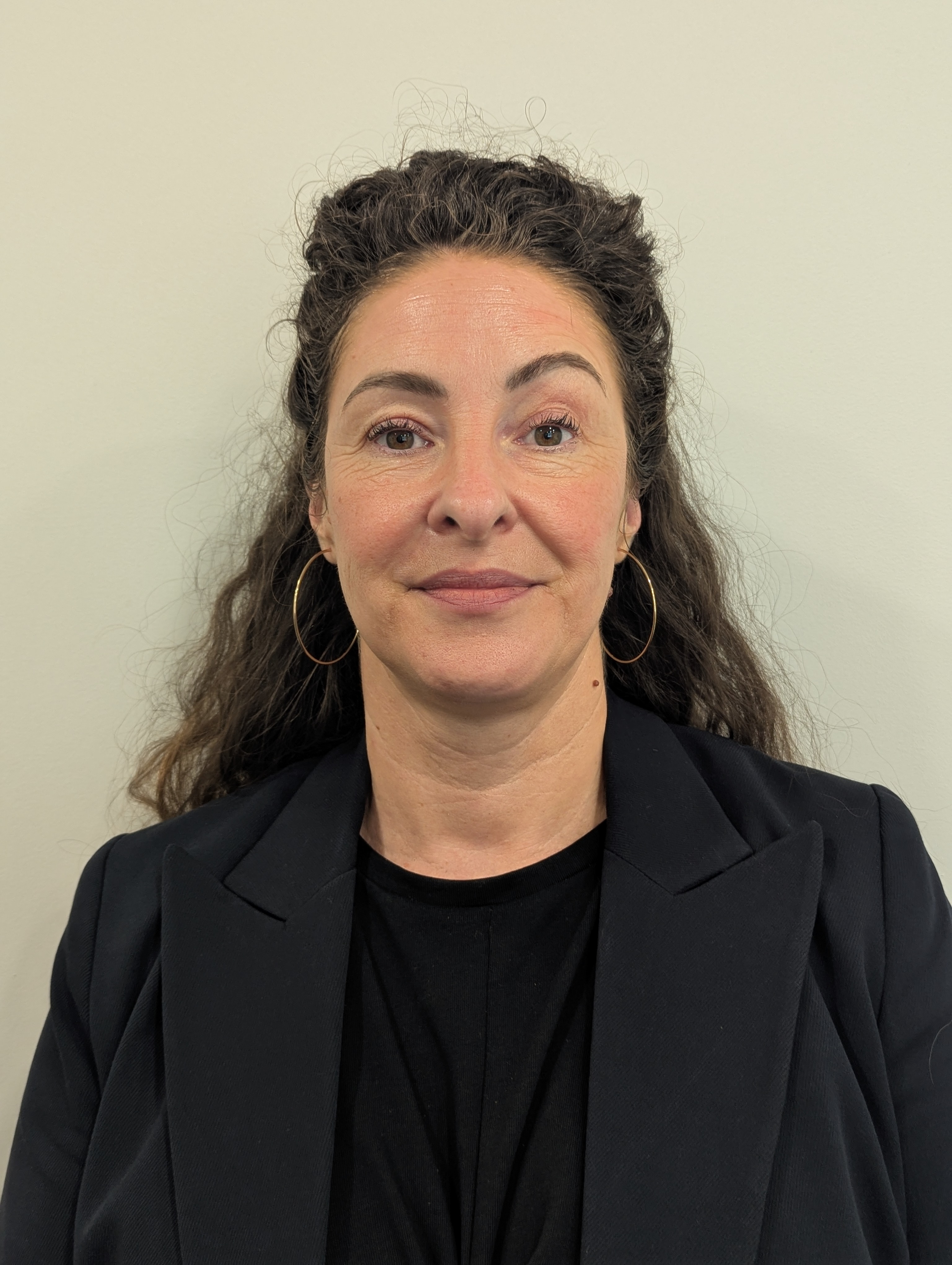 Elaine Cameron